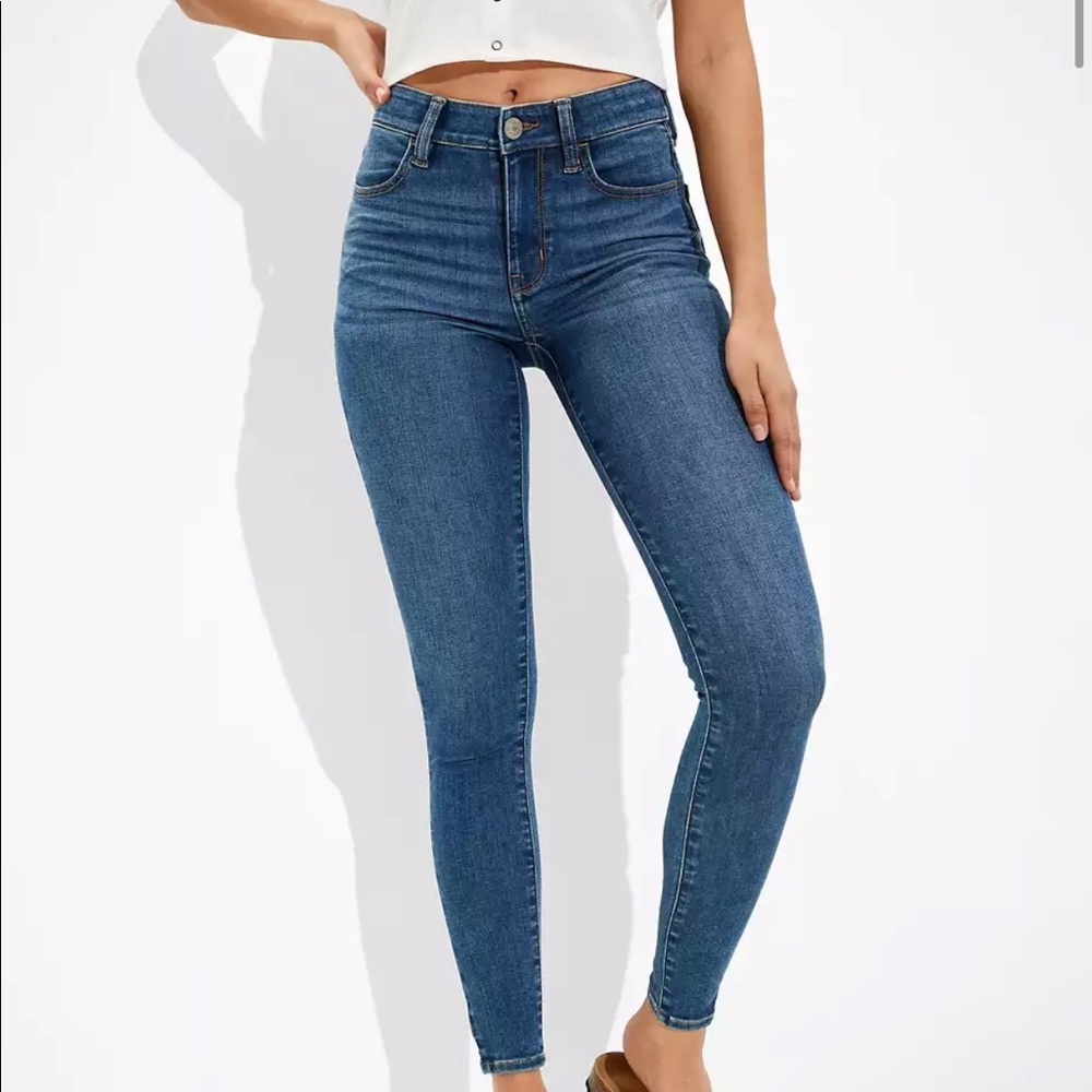 American Eagle Next Level High-Waisted Jegging